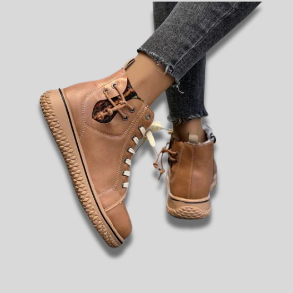 Nyrah | Orthopedic Boots