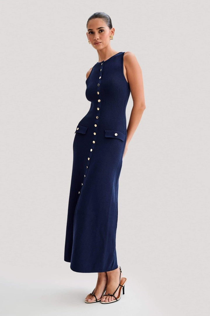 Avalon - Elegant Button Detail Bodycon Dress