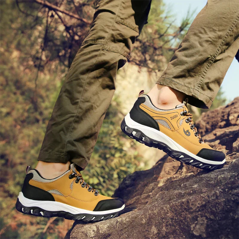 Men Outdoor Trekking Shoes | Calden